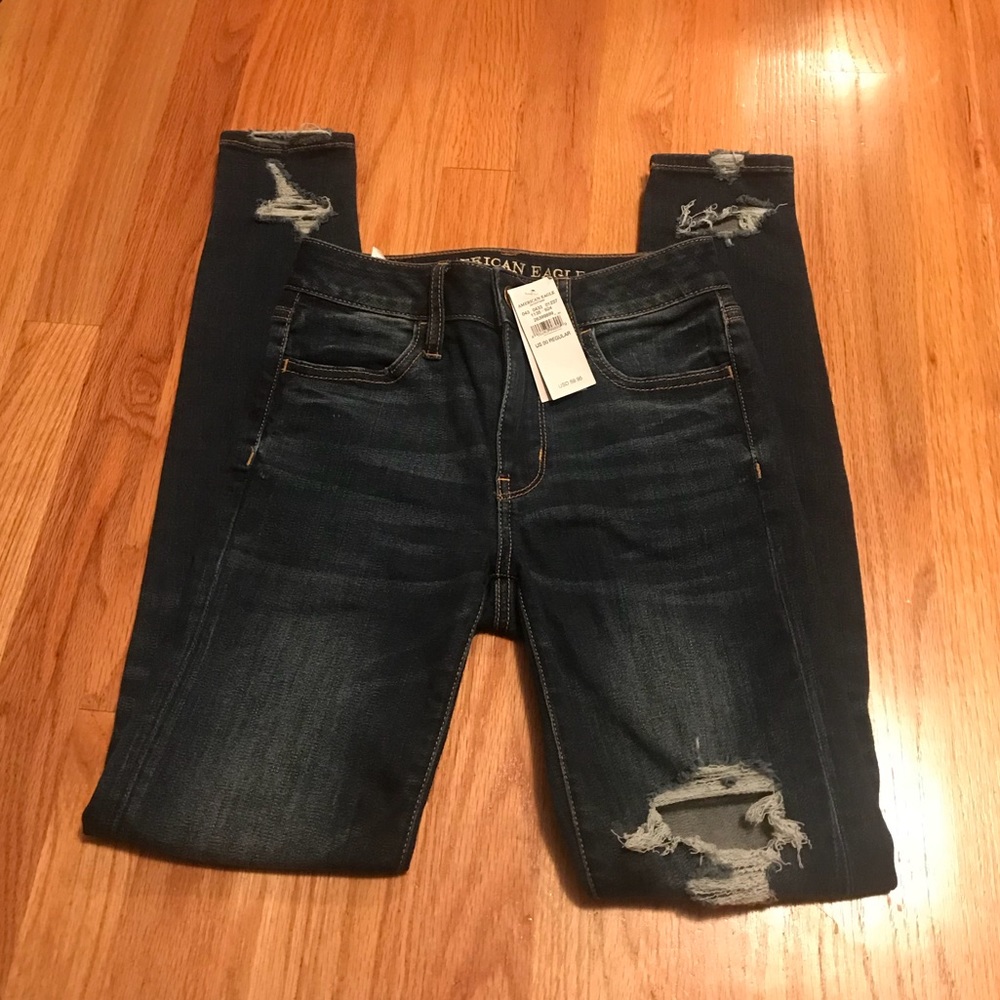 American Eagle ripped jeans